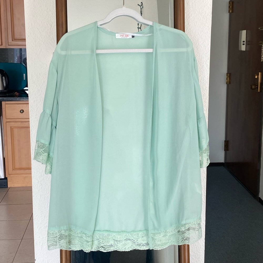 Turquoise kimono